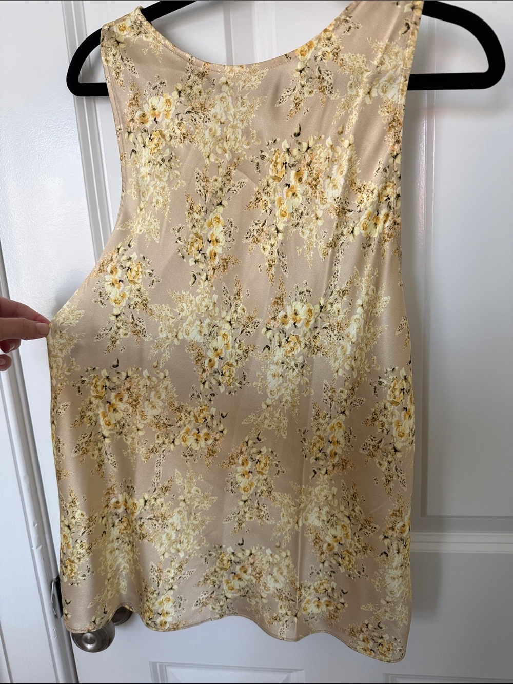 NWT Cami NYC silk top
